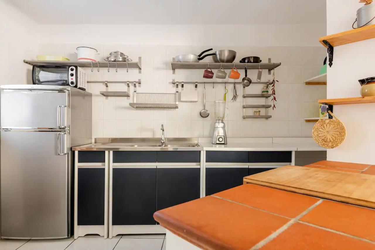 Duas Pedras, Private Apartment In The Heart Of Боза Екстериор снимка